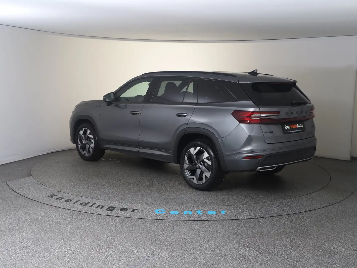 Skoda Kodiaq 4x4 Sportline TDI DSG Grau - 2