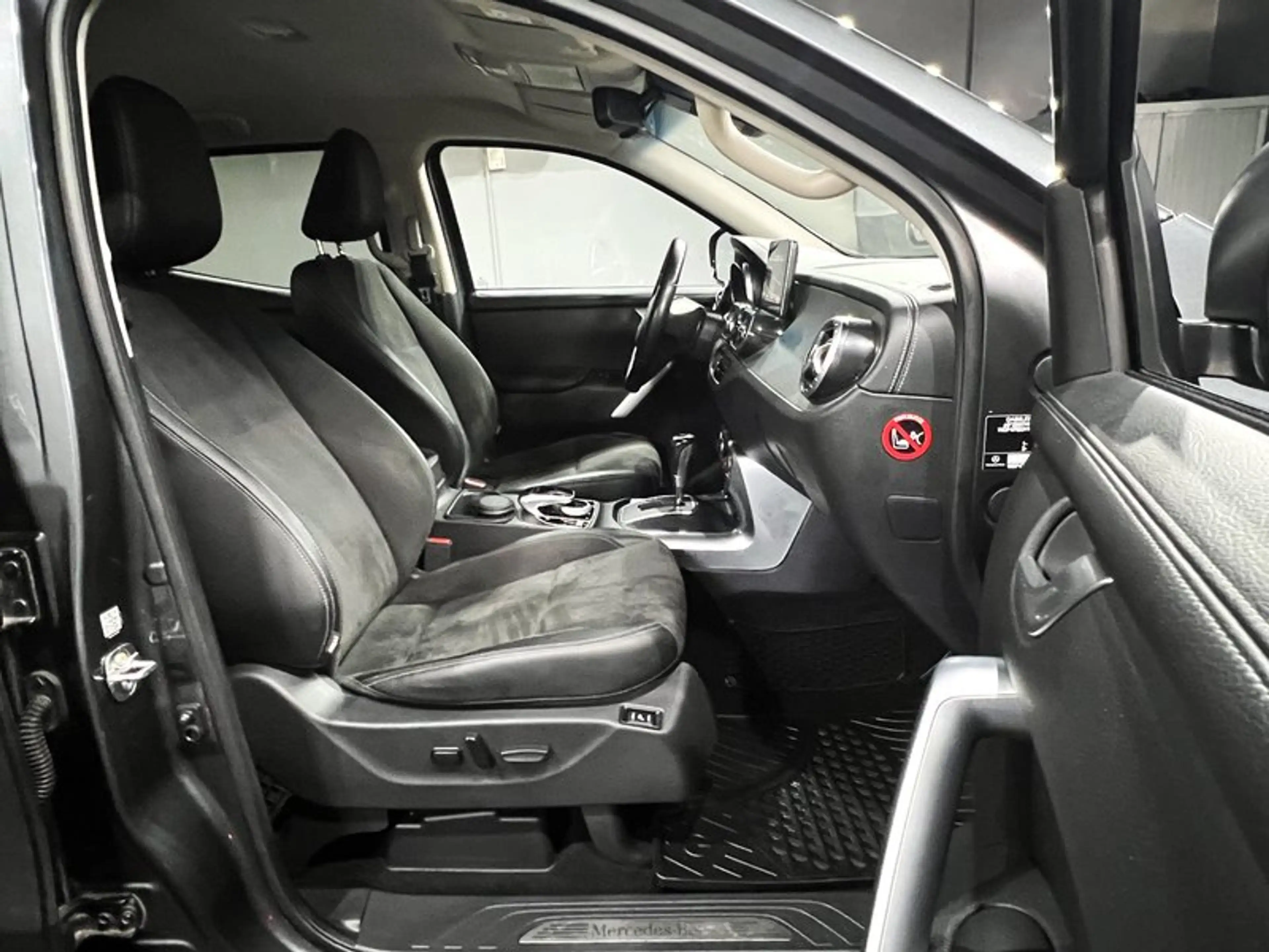 Mercedes-Benz X 250 d 4Matic Doppelkabine EDITION 360*KAMERA |LEDER|AH — photo 12
