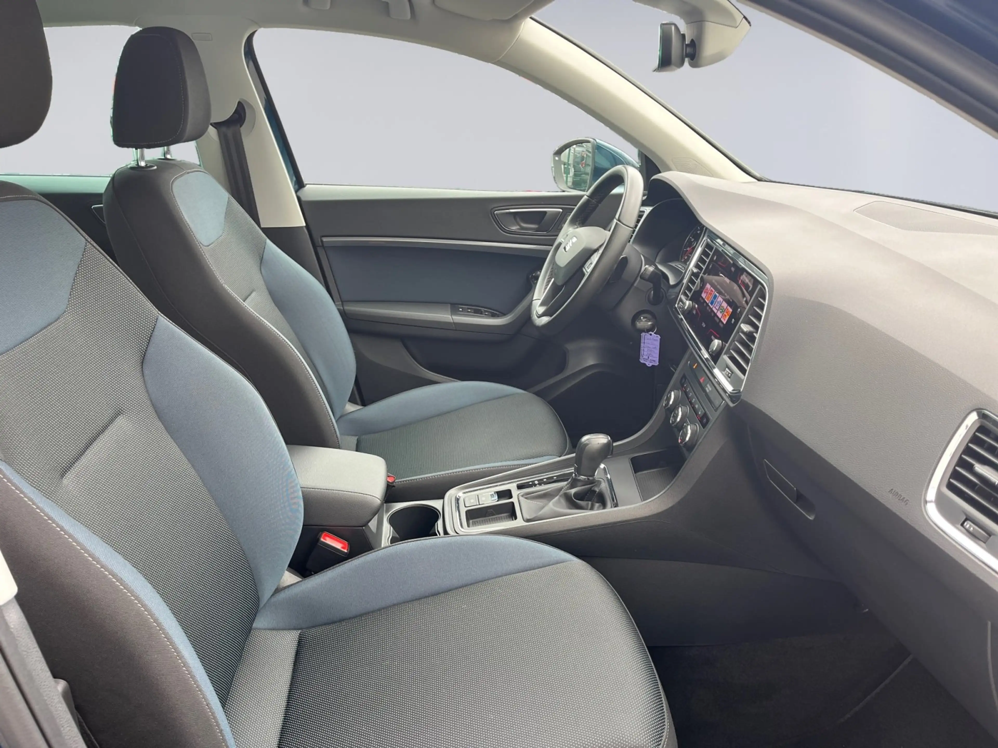 SEAT Ateca 1.5 TSI ACT Style Navi+Kamera+Winterpaket+LED — photo 13