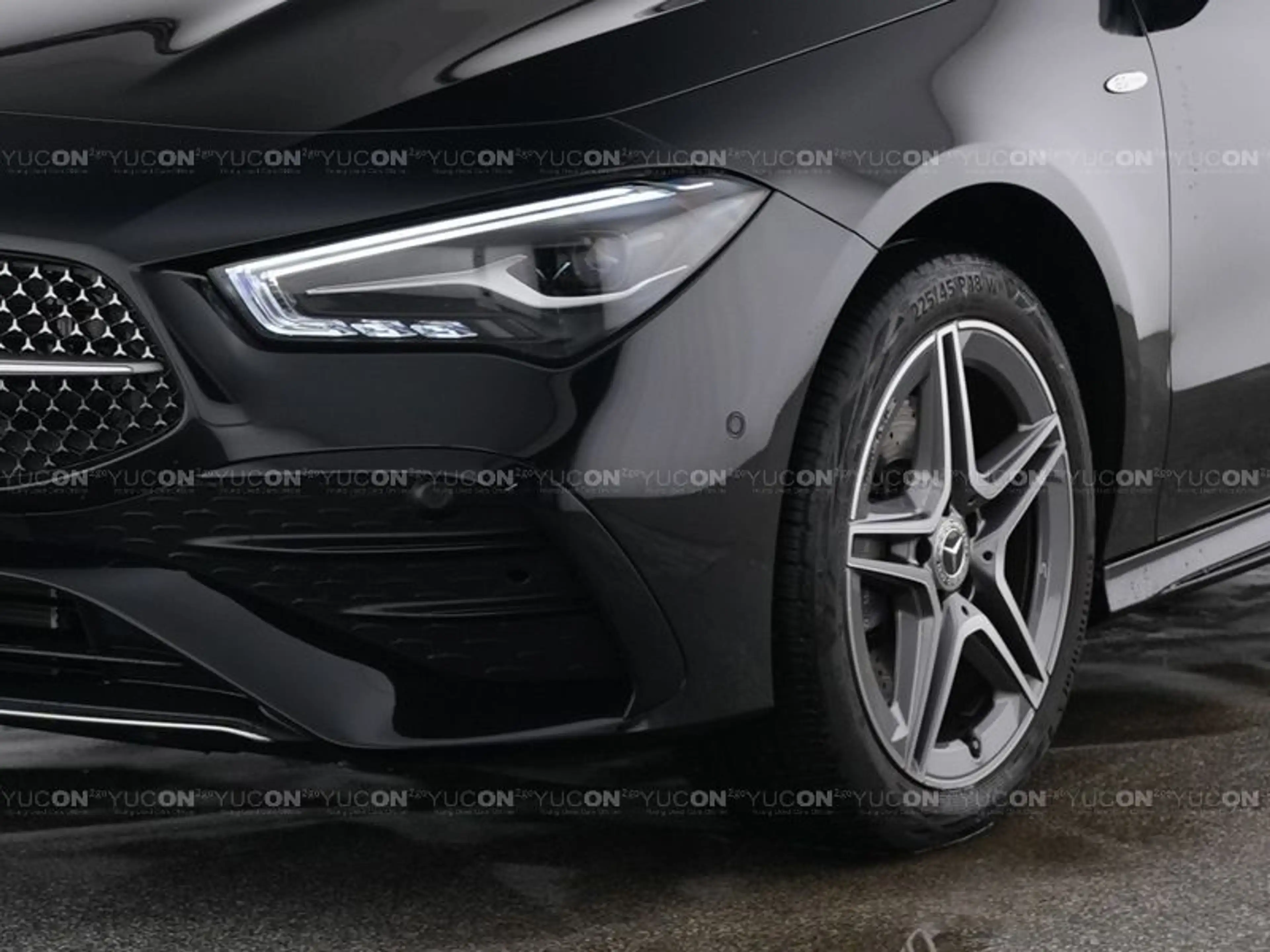 Mercedes-Benz CLA 250 e COUPE AMG EDITION PANO SD DISTRONIC — photo 4