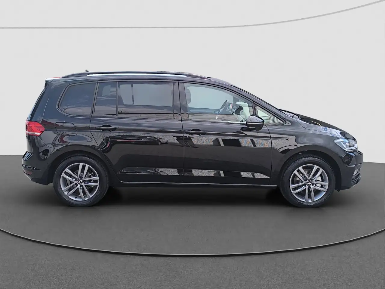 Volkswagen Touran 1.5 TSI DSG Comfortline AHK NAVI RFK 11