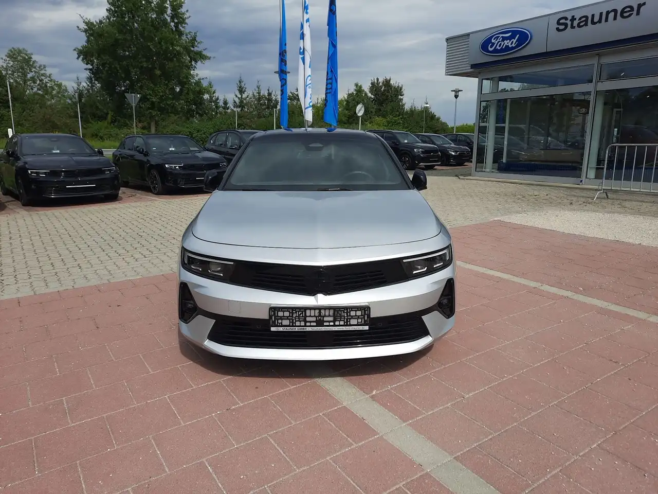 Opel Astra L 1.2 Turbo GS HUD Pano 360° ACC Schiebed., миниатюра 3