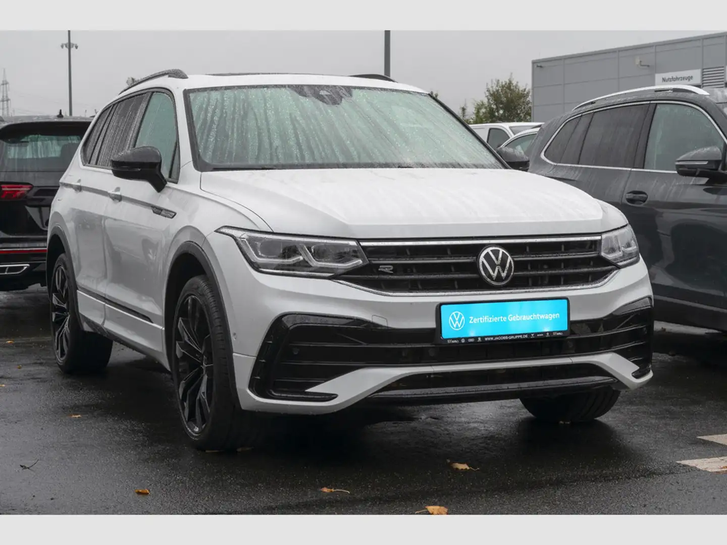 Volkswagen Tiguan Allspace 2.0 TDI 4Motion R-Line Black Style Weiß - 2