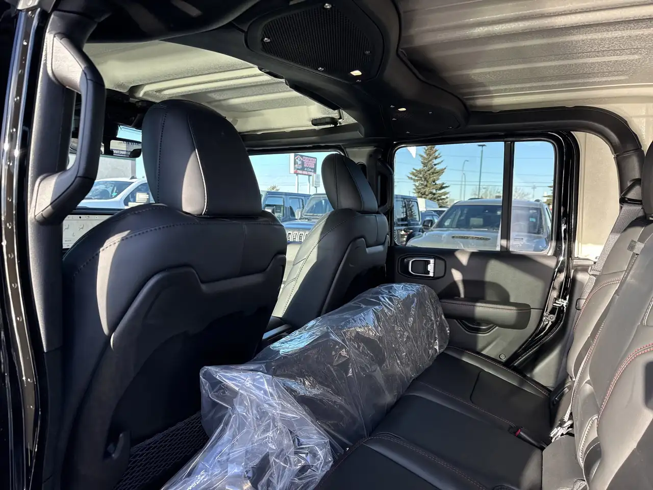 Jeep Gladiator photo Jeep Gladiator