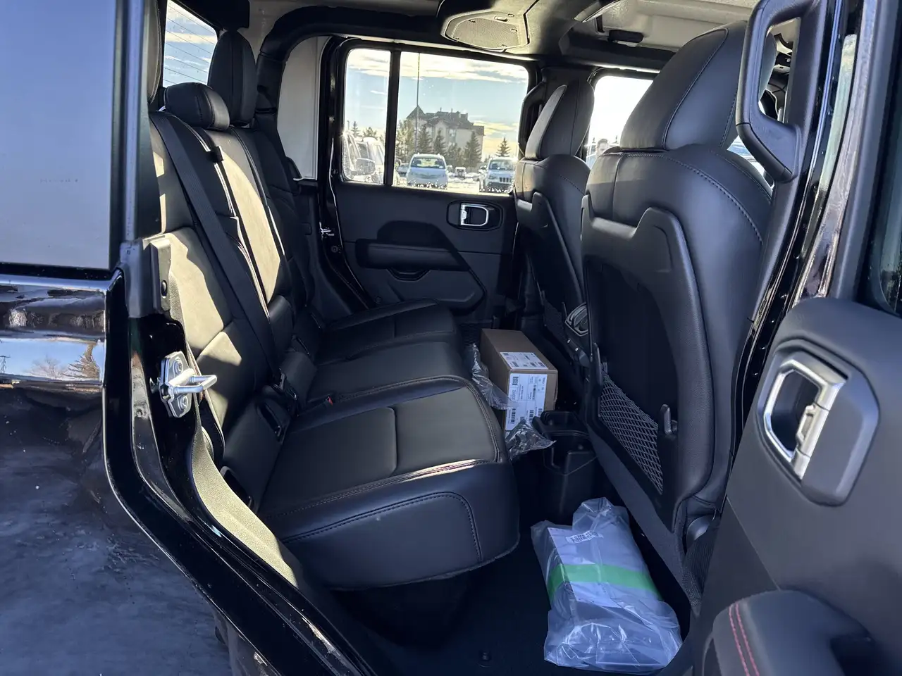 Jeep Gladiator photo Jeep Gladiator