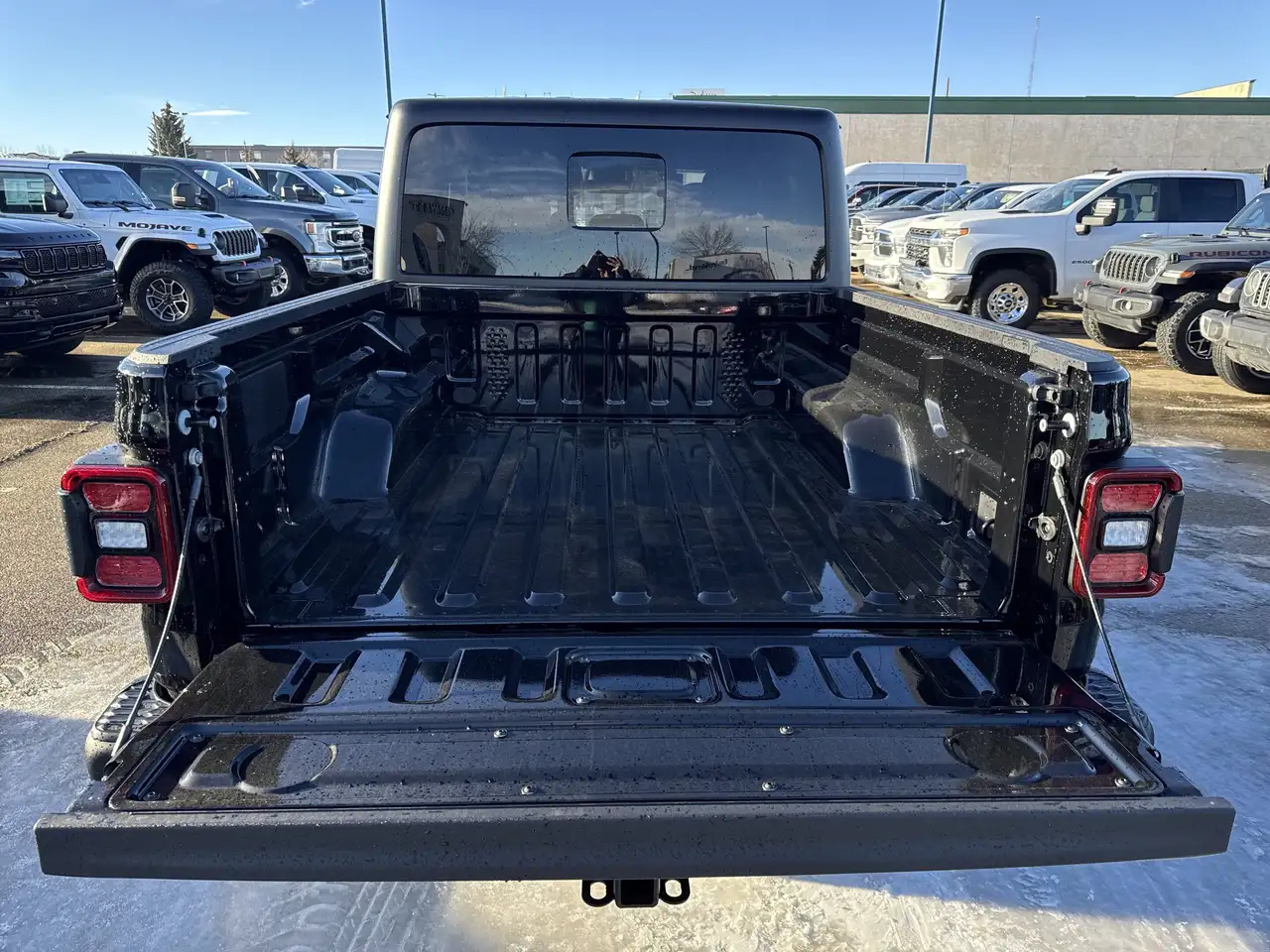 Jeep Gladiator photo Jeep Gladiator