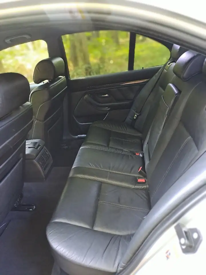 BMW 525i, foto 7