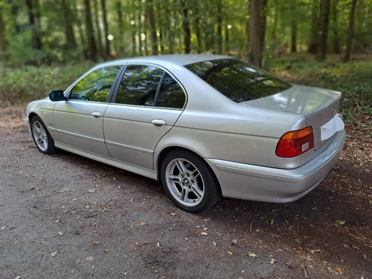 BMW 525i, foto 3