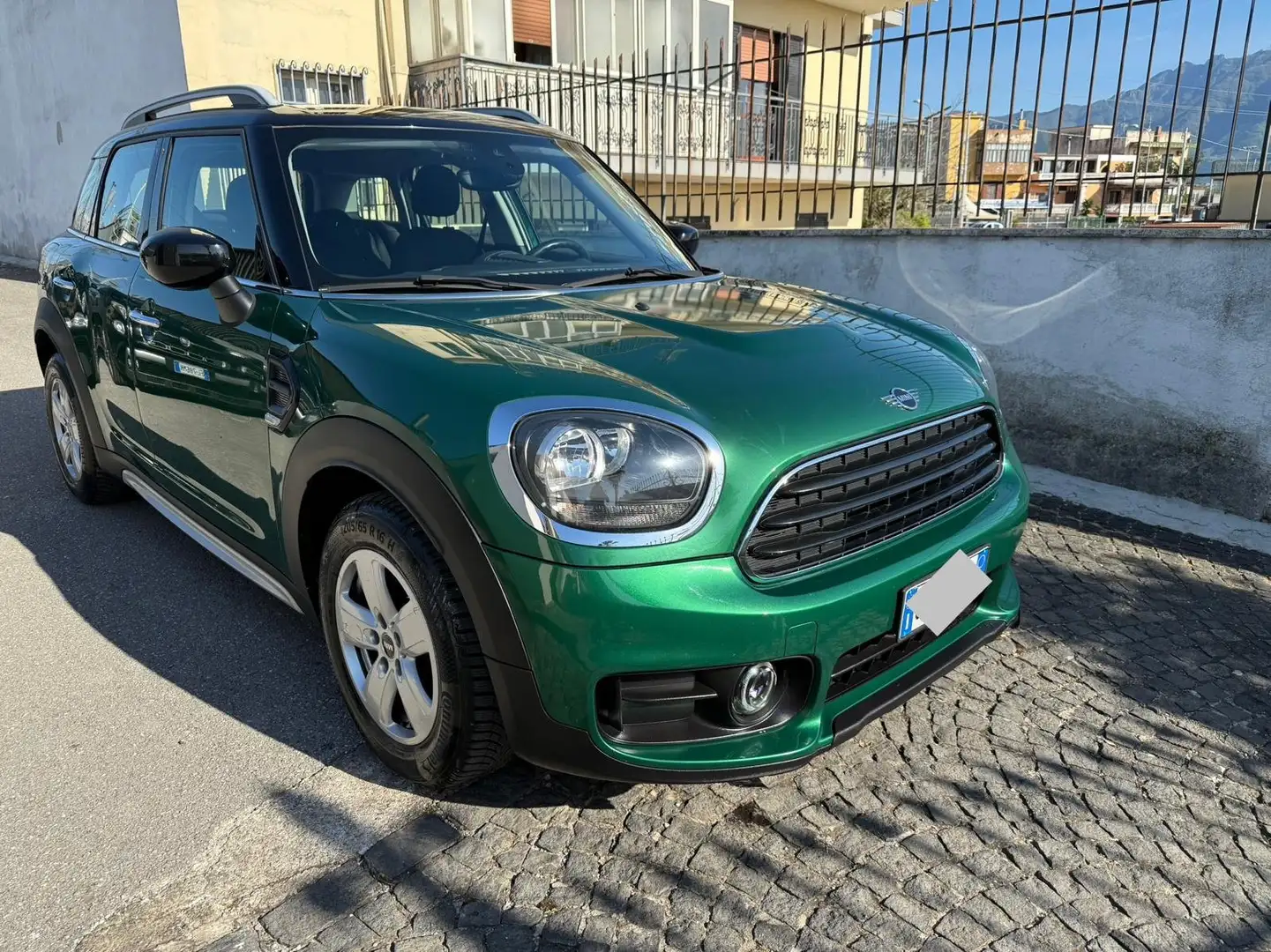 MINI Cooper D Countryman 2.0 Business - VERDE BRITISH - PERFETTA Vert - 1