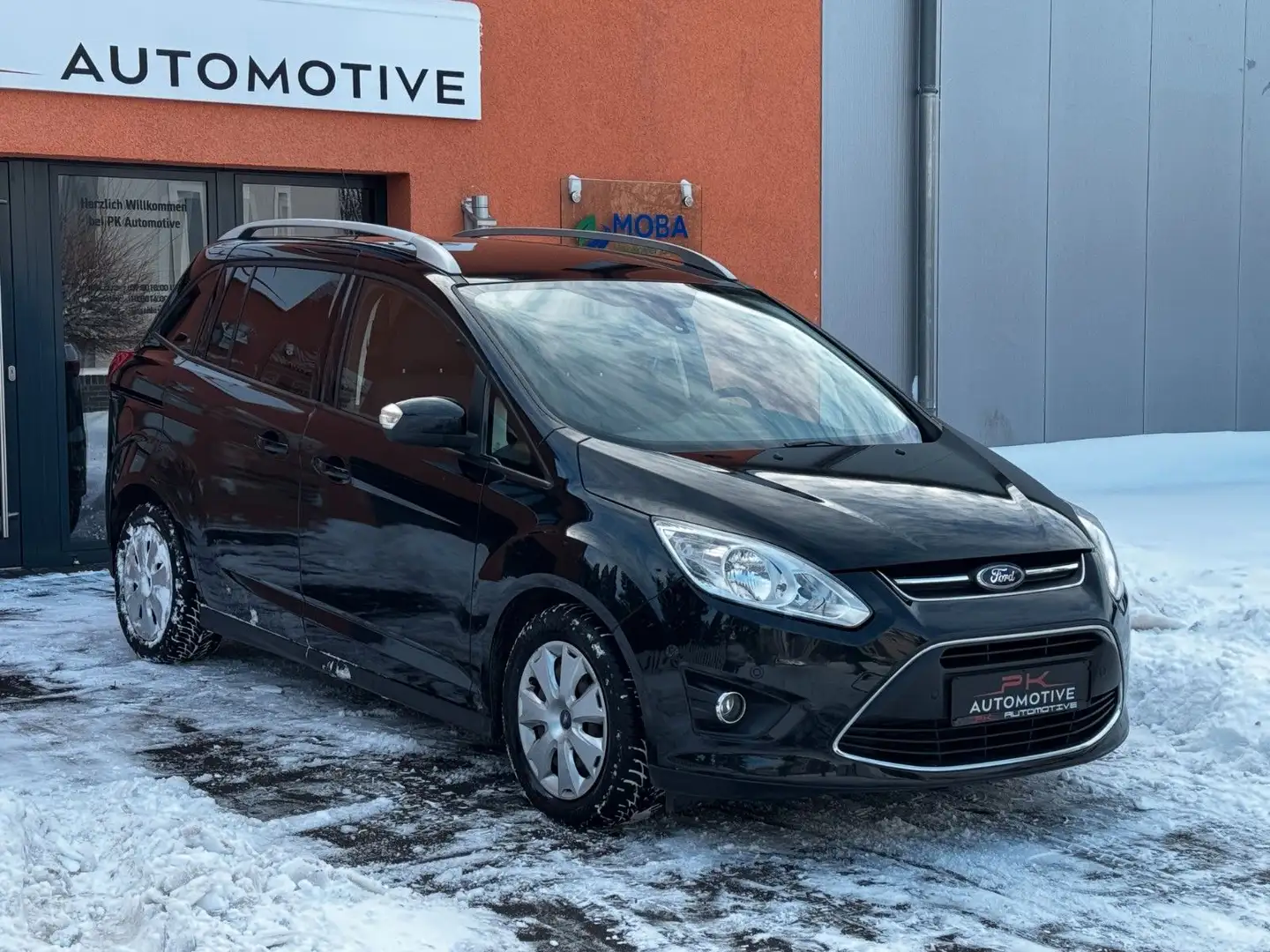 Ford Grand C-Max Grand C-MAX Business 2.0TDCI Schwarz - 2