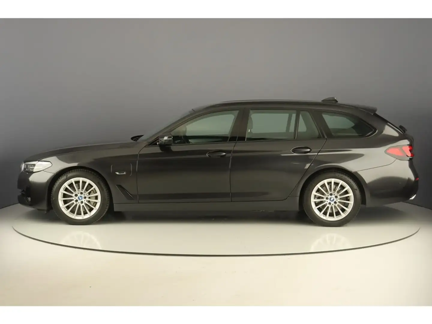 BMW 530 e Touring 292pk Pack Comfort Grijs - 2