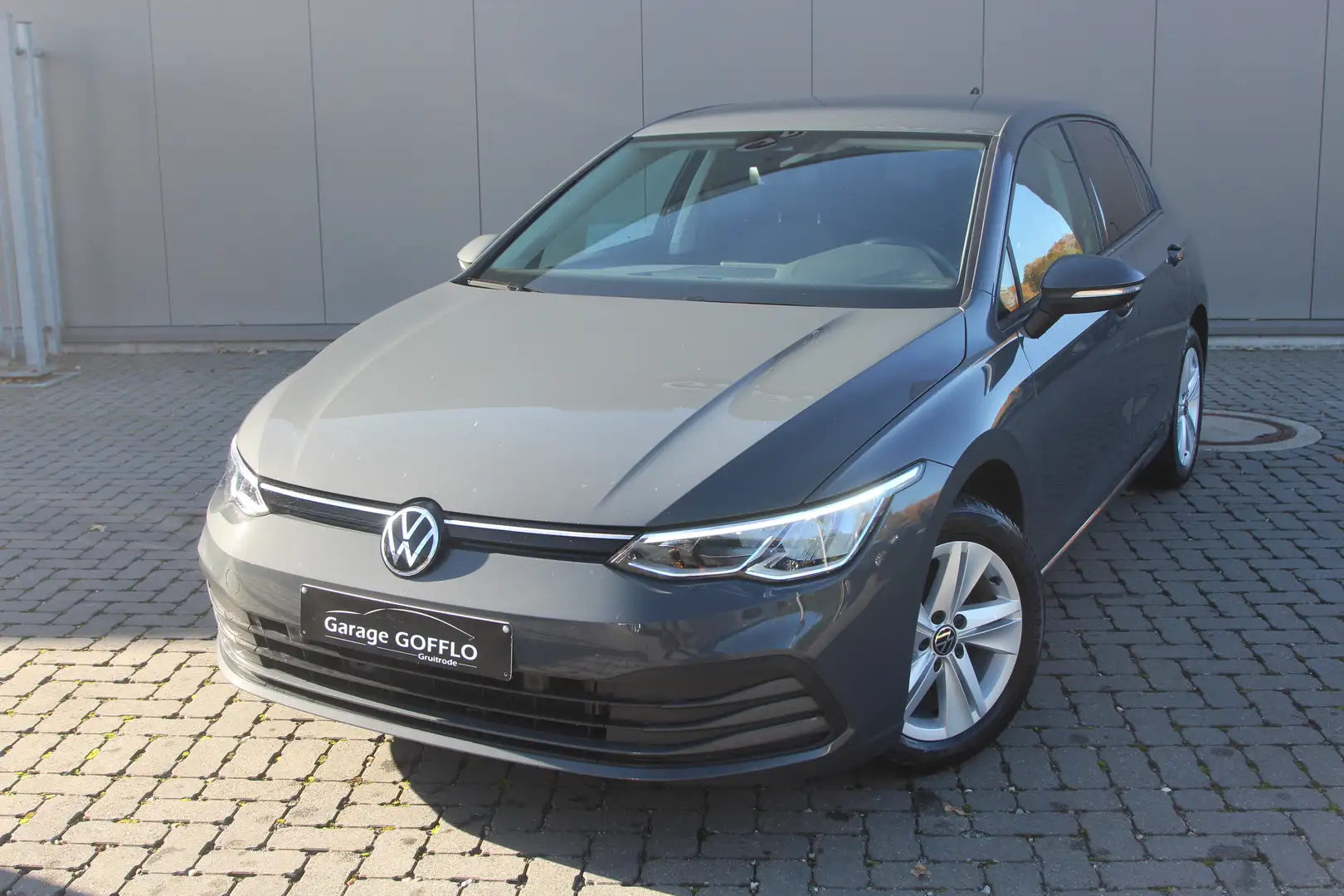 Volkswagen Golf 1.0 TSI - 79.794KM - 2021 Grijs - 1