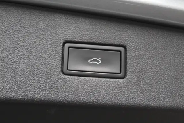 Volkswagen Tiguan Allspace view 29