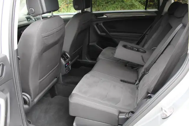 Volkswagen Tiguan Allspace view 15