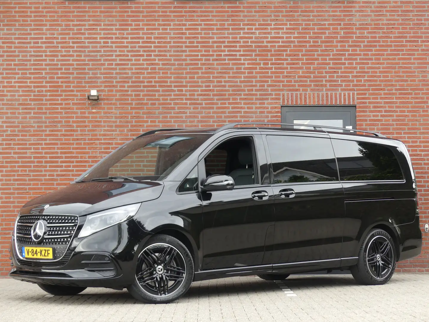 Mercedes-Benz V 300 300D 4-Matic Extra Lang AMG Pakket Luchtvering Bur Noir - 1