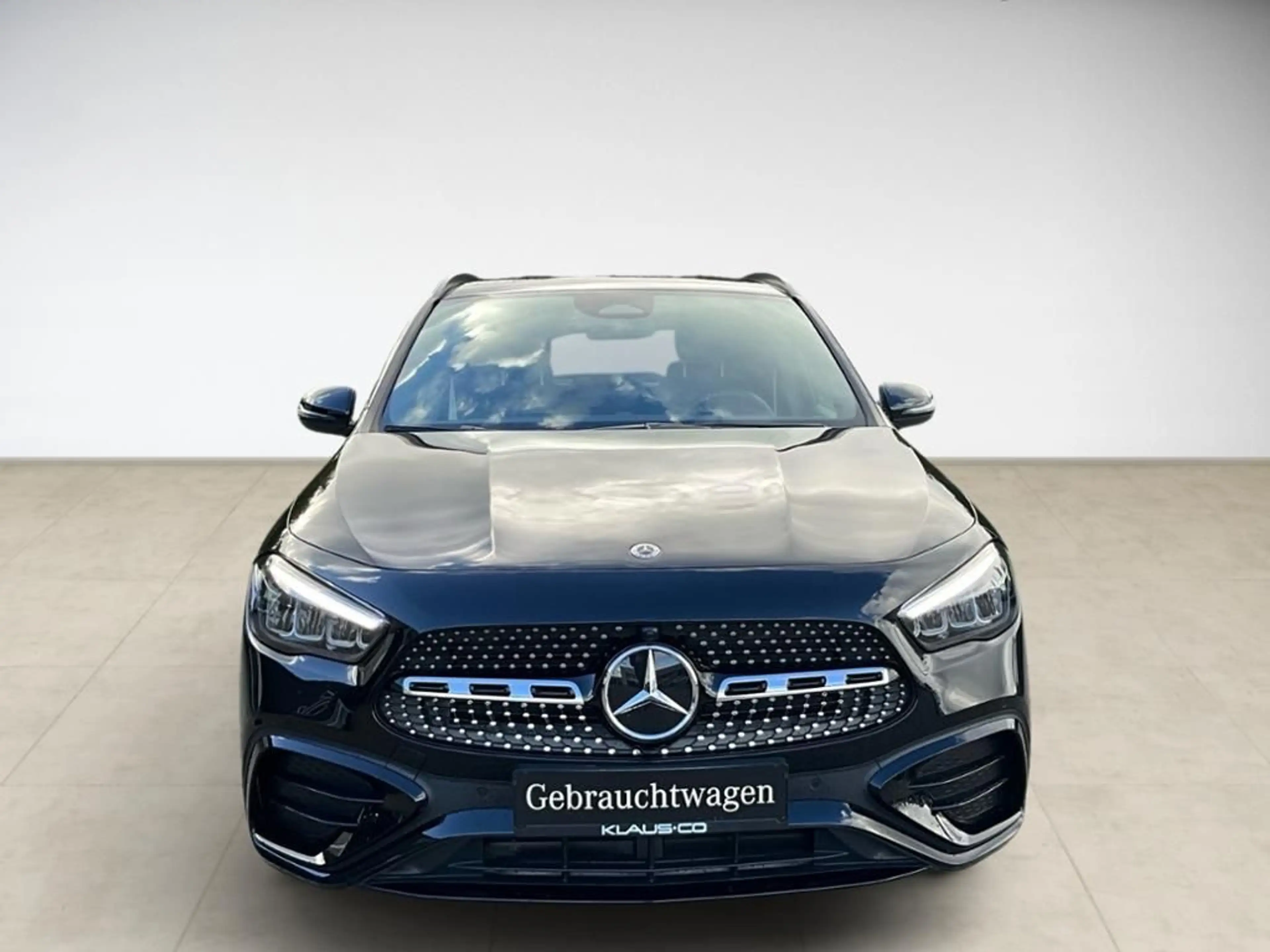 Mercedes-Benz GLA 200 d AMG AUT Kam. KlimaA LED LM PDC ParkAss — photo 2