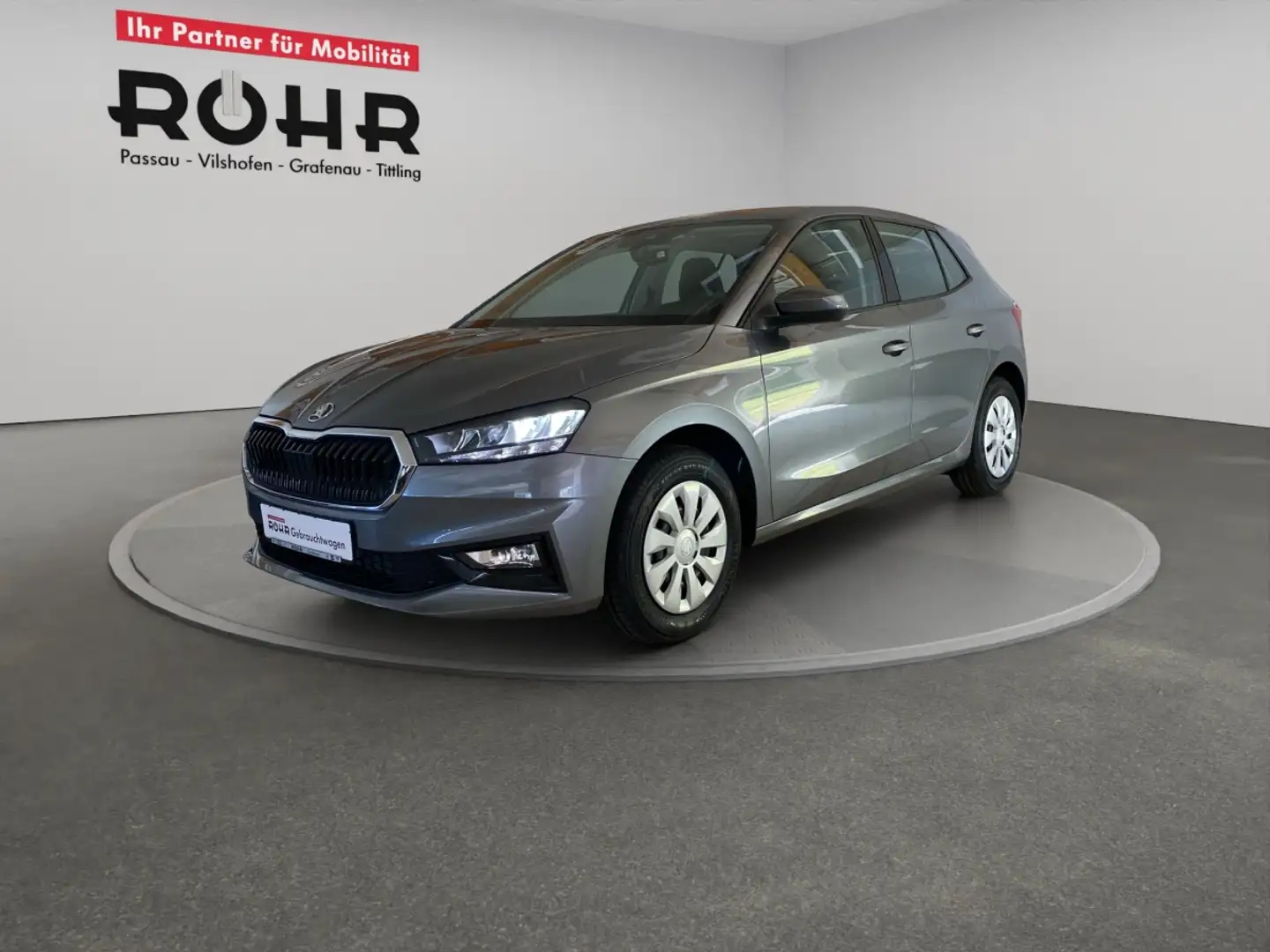 Skoda Fabia Selection 1.0 TSI DSG (Garantie 05/2030.SHZ.LanAss Grau - 2