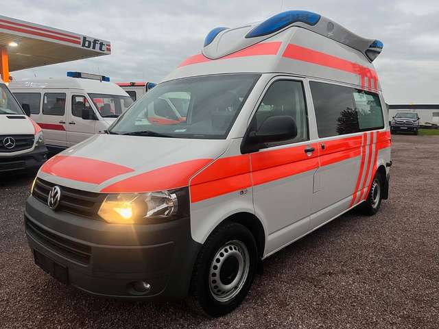Imagine Volkswagen T5 AMBULANZ HORNIS