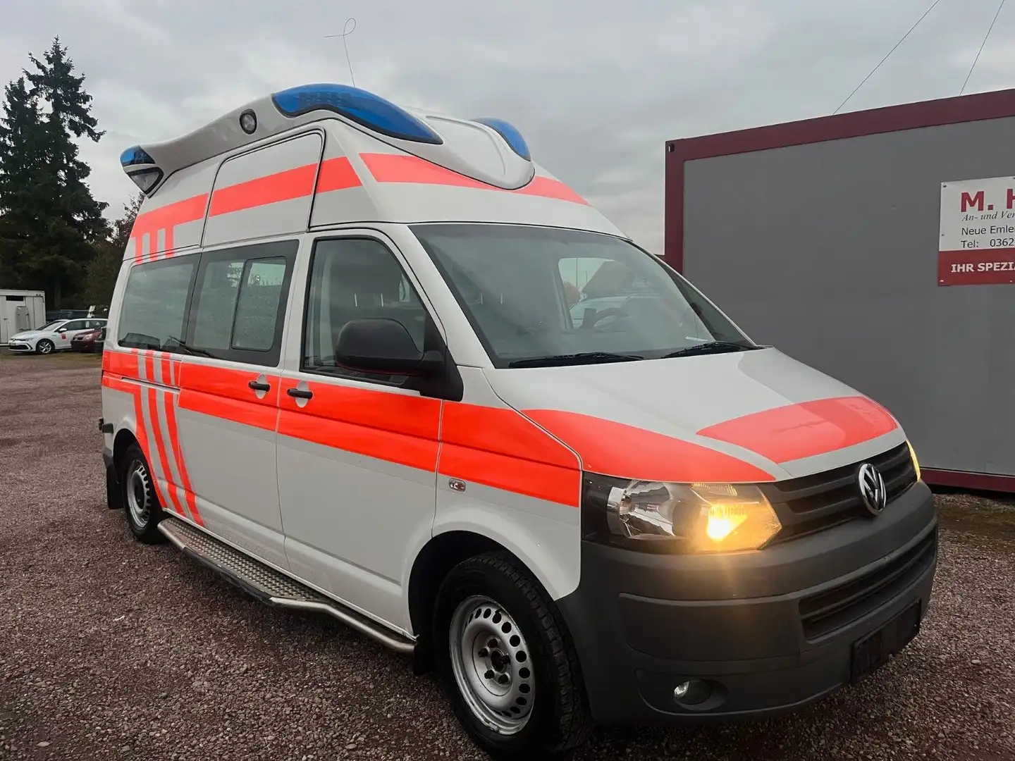 Volkswagen T5 AMBULANZ HORNIS Weiß - 2