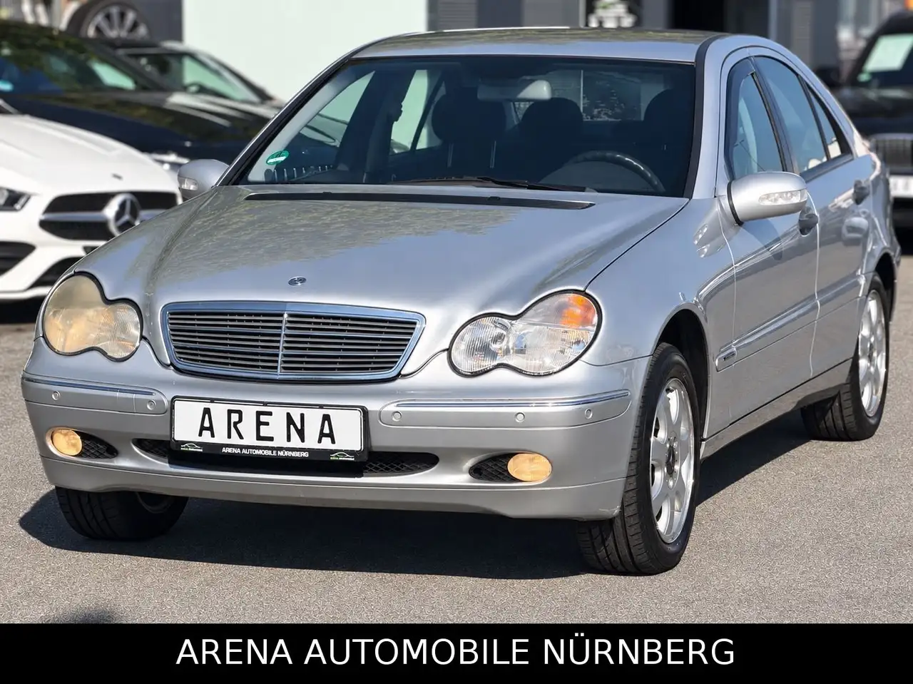 Mercedes-Benz C 180