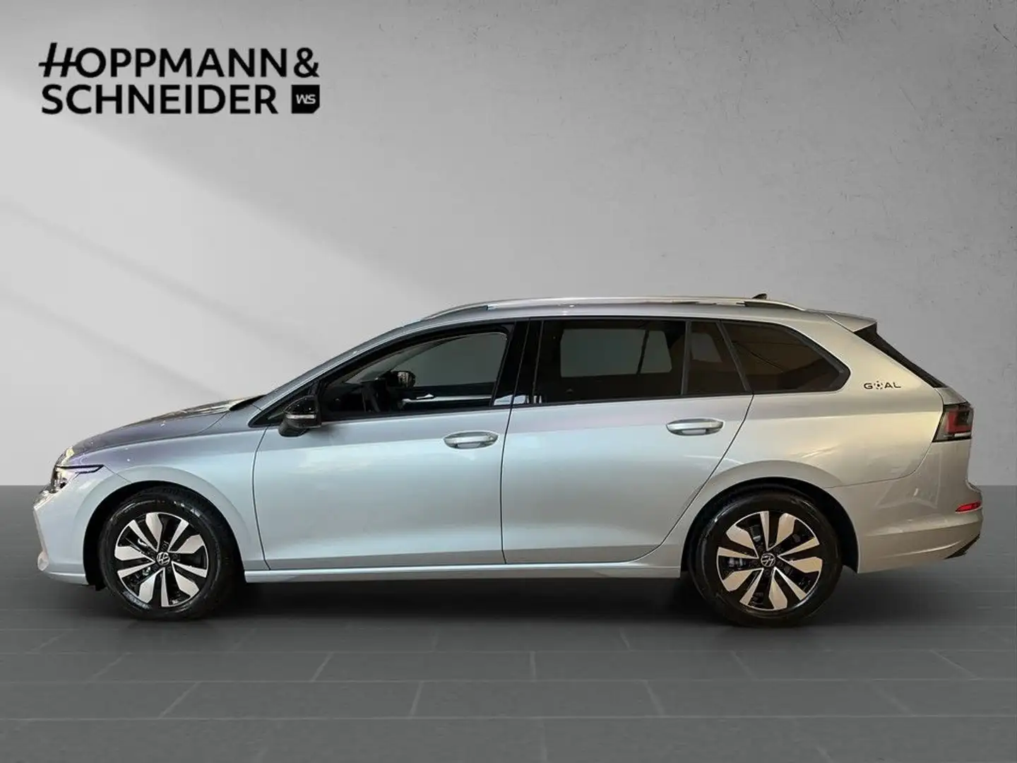 Volkswagen Golf Variant Goal 1,5 l eTSI-DSG-AHK-PANO-360°-L Silber - 2
