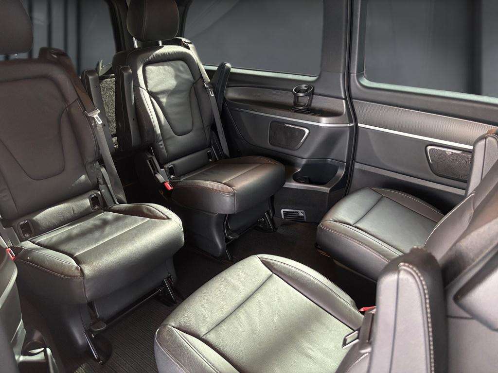 Mercedes-Benz V 250