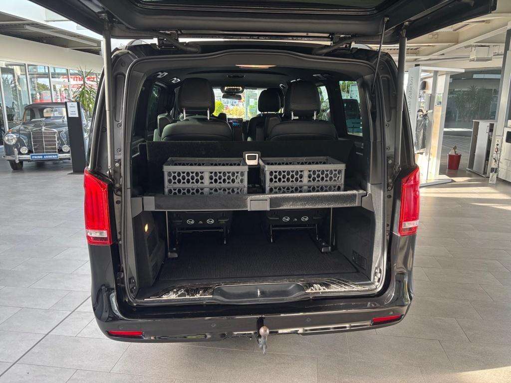 Mercedes-Benz V 250