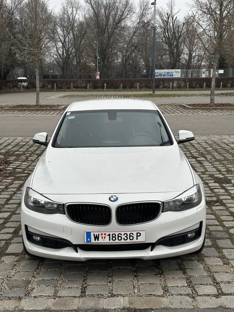 BMW 318 318d GT - 1