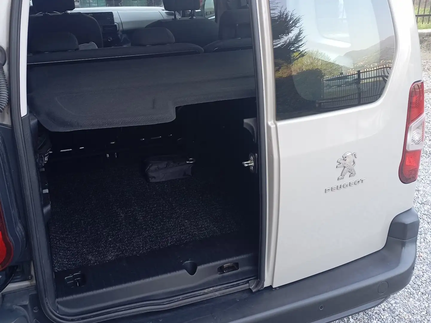 Peugeot Rifter 1.5 bluehdi Active Long s&s 100cv - 2