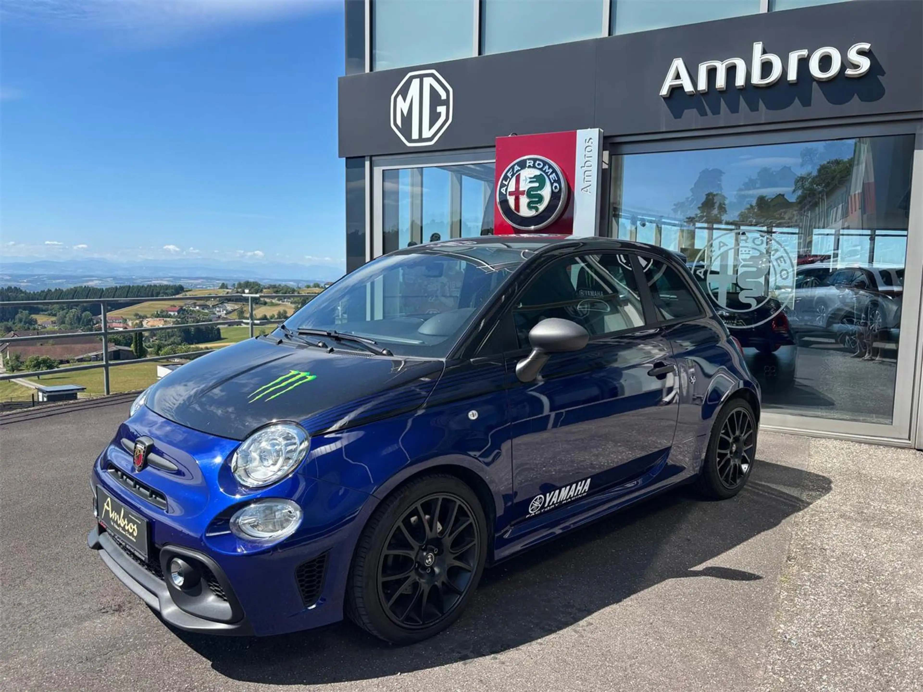 Abarth 595 Monster Energy Yamaha