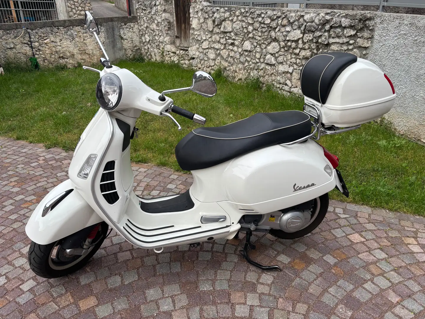 Piaggio GTS 300 Super Blanc - 1