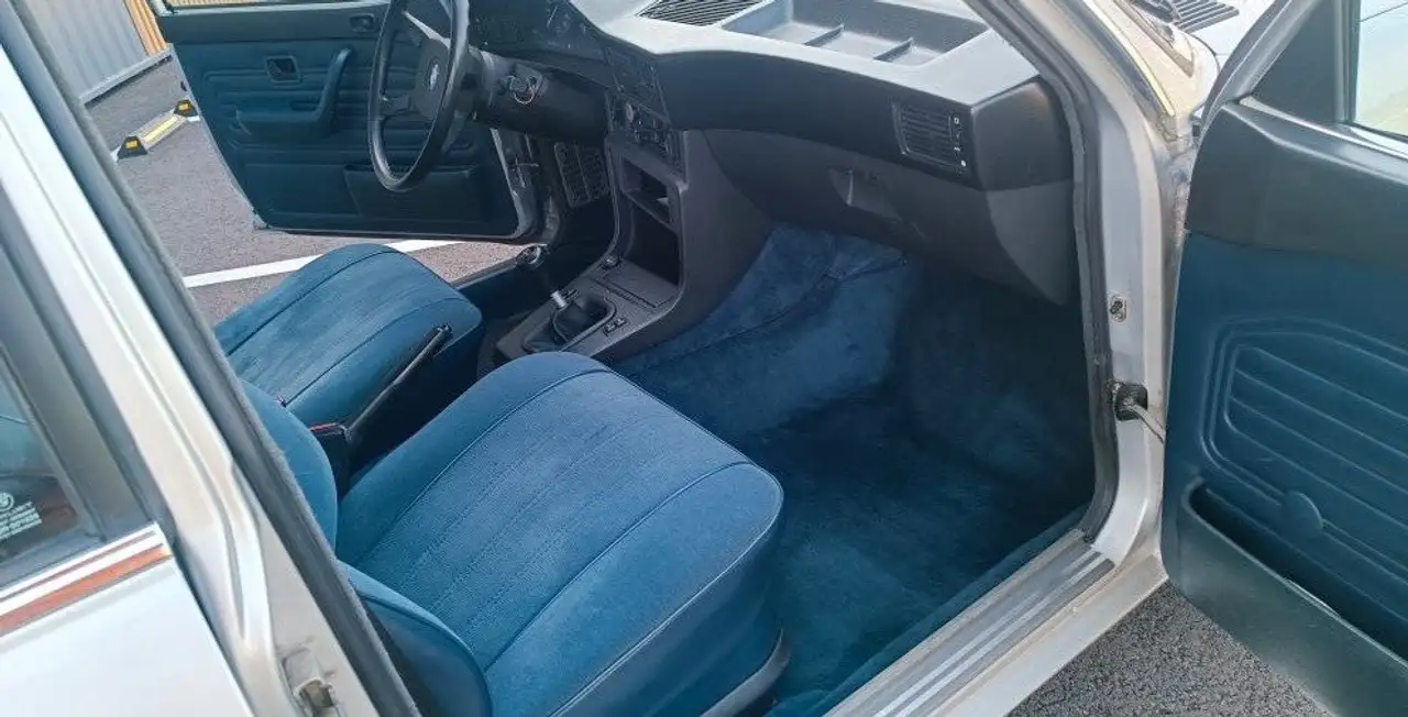 BMW 520i e28, foto 4