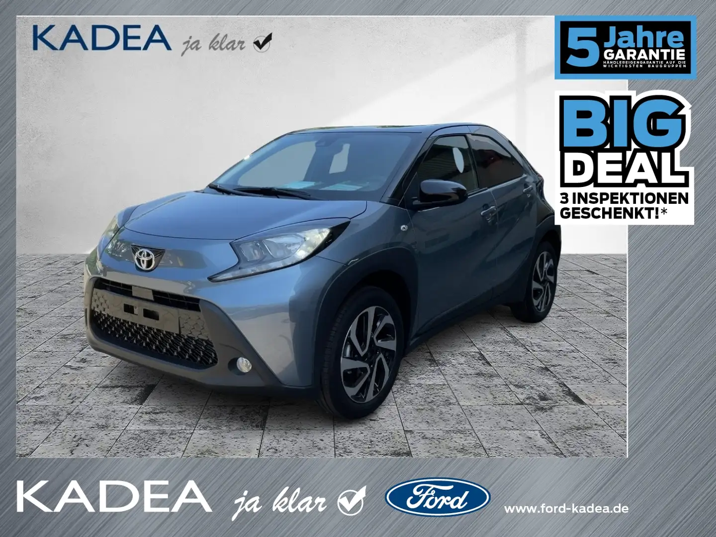Toyota Aygo 1.0 Teamplayer *schnell verfügbar** Grau - 1