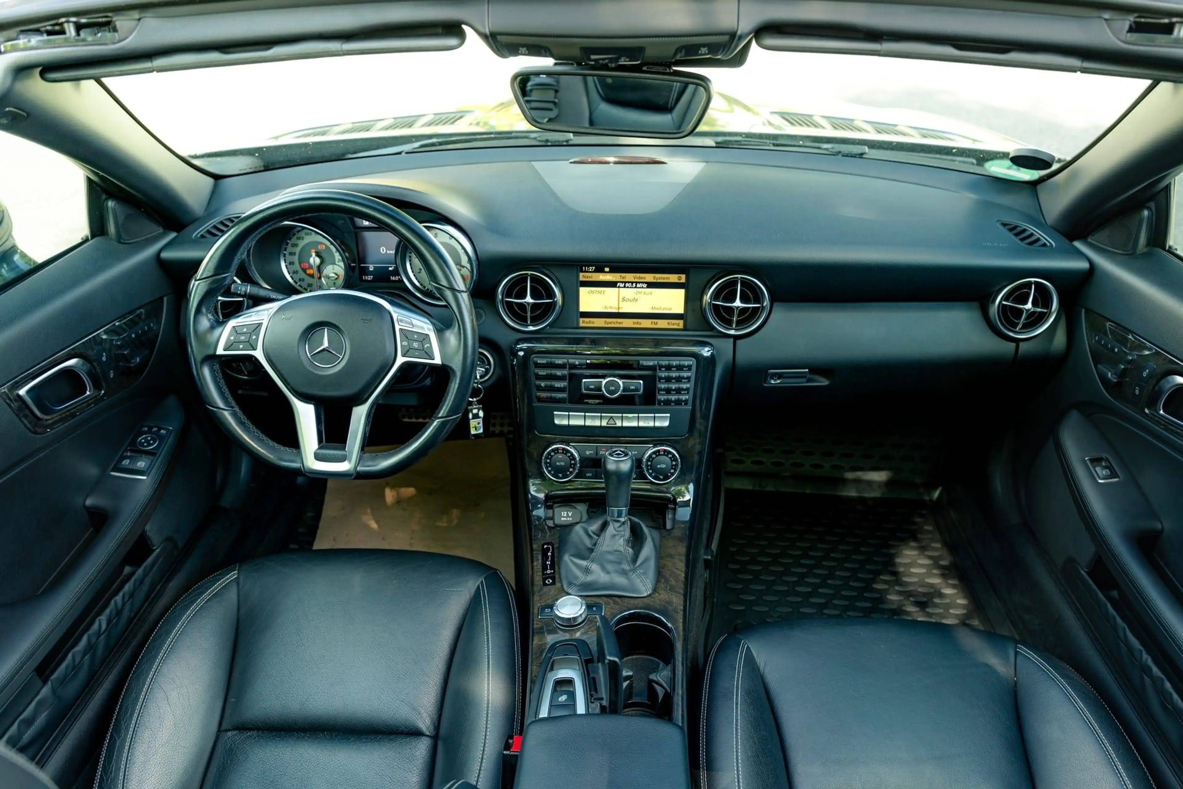 Mercedes-Benz SLK 350 SLK-Klasse (BlueEFFICIENCY) 7G-TRONIC — photo 8