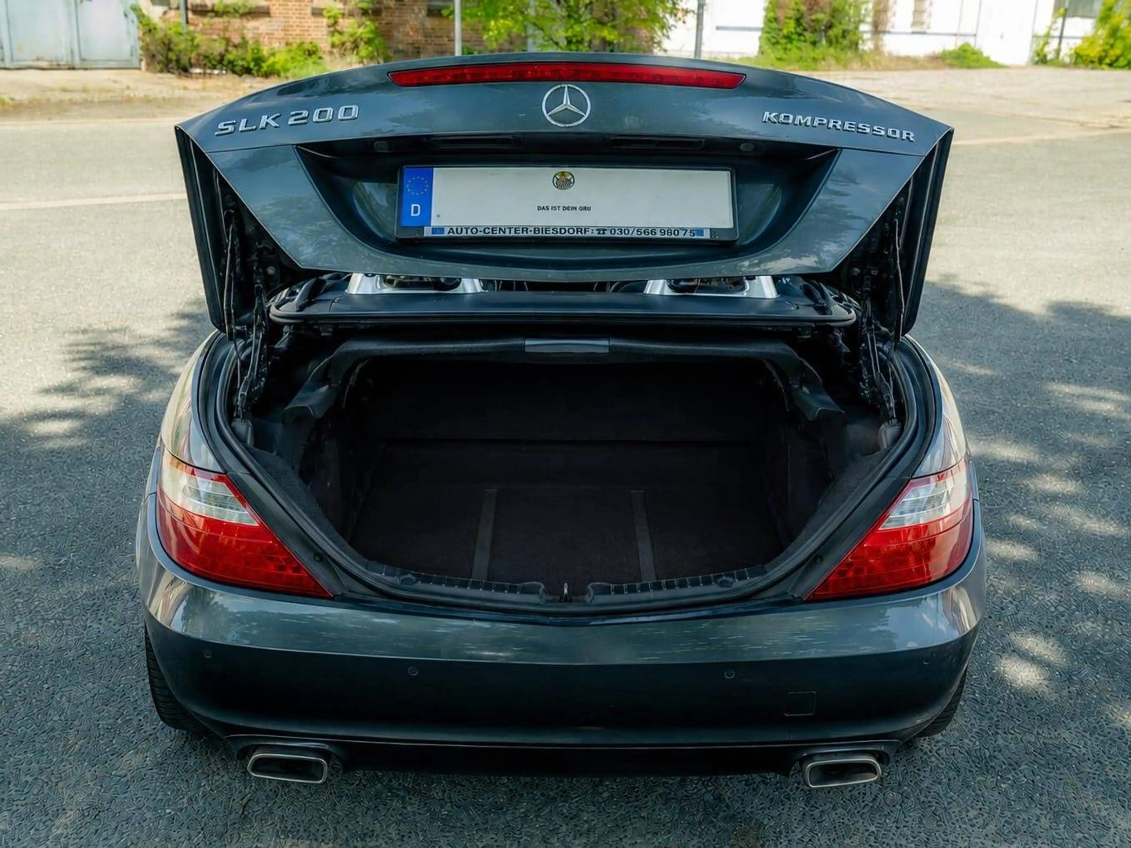 Mercedes-Benz SLK 350 SLK-Klasse (BlueEFFICIENCY) 7G-TRONIC — photo 11