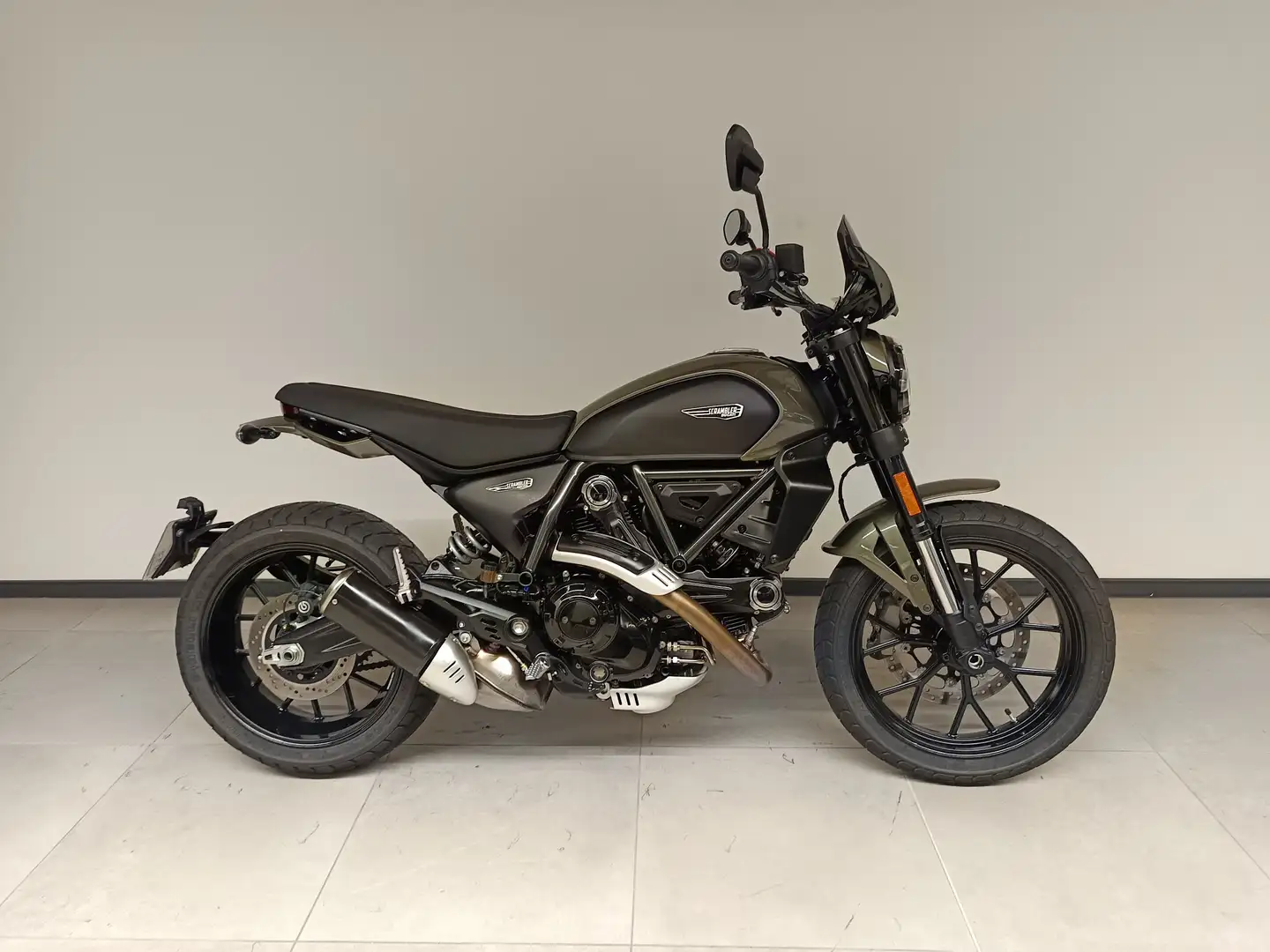 Ducati Scrambler Vert - 1