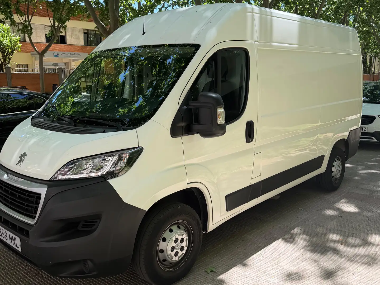 Peugeot Boxer Boxer Furgón 2.2BlueHDI 333 L2H2 S - 2