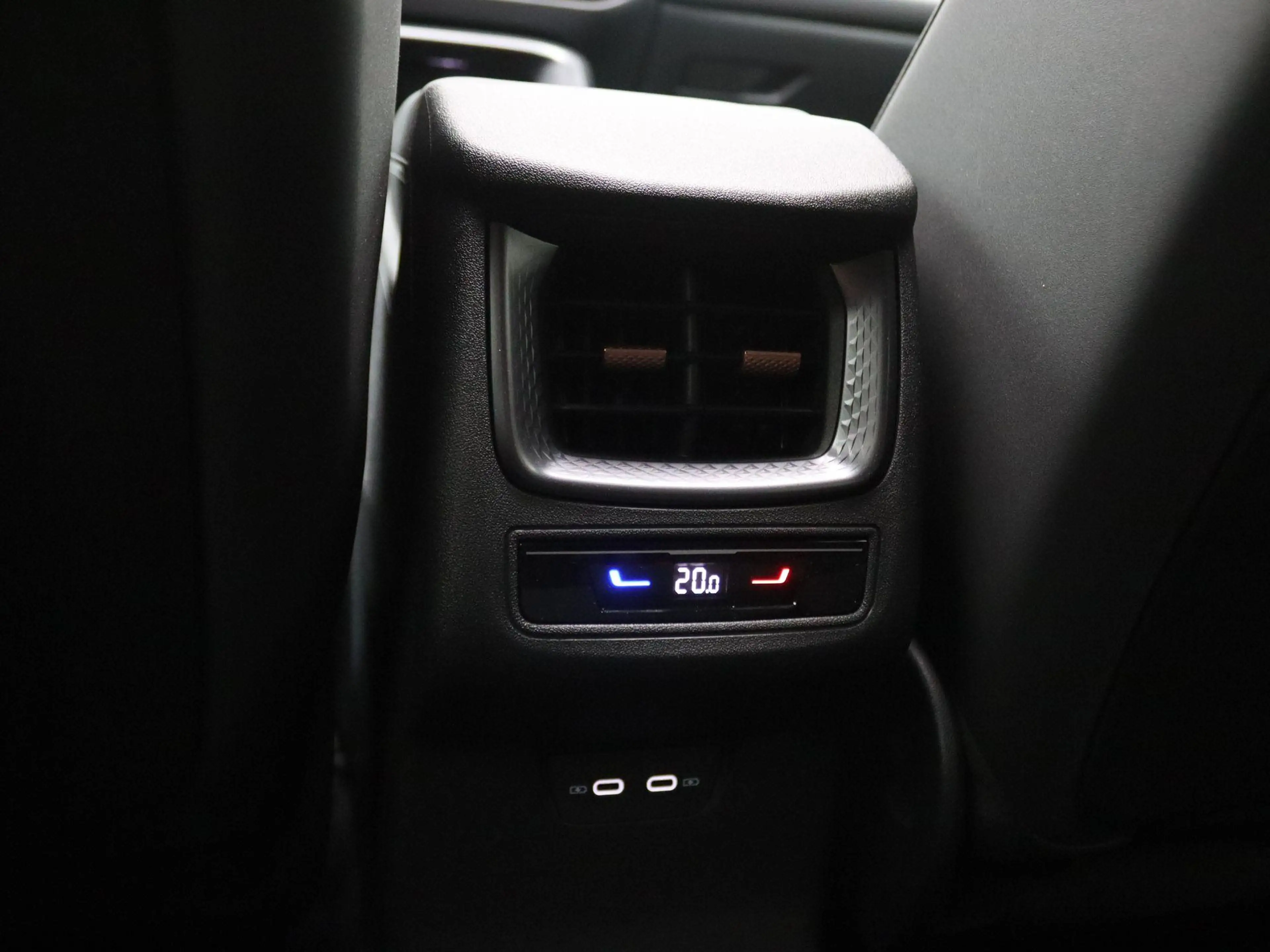 CUPRA Terramar 1.5 TSI e-Hybrid VZ Performance 272PK DSG Pano-sch — photo 49
