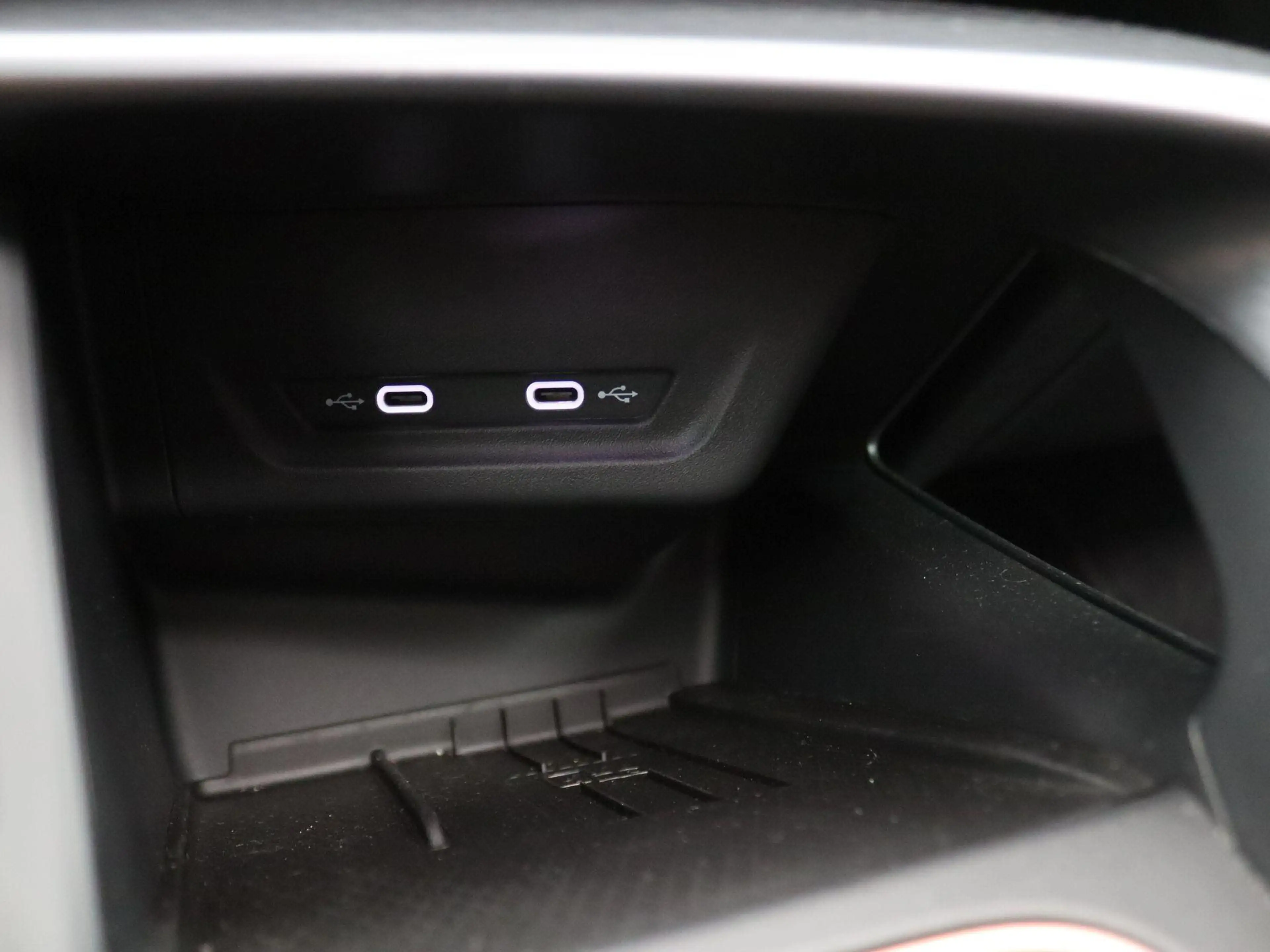 CUPRA Terramar 1.5 TSI e-Hybrid VZ Performance 272PK DSG Pano-sch — photo 40