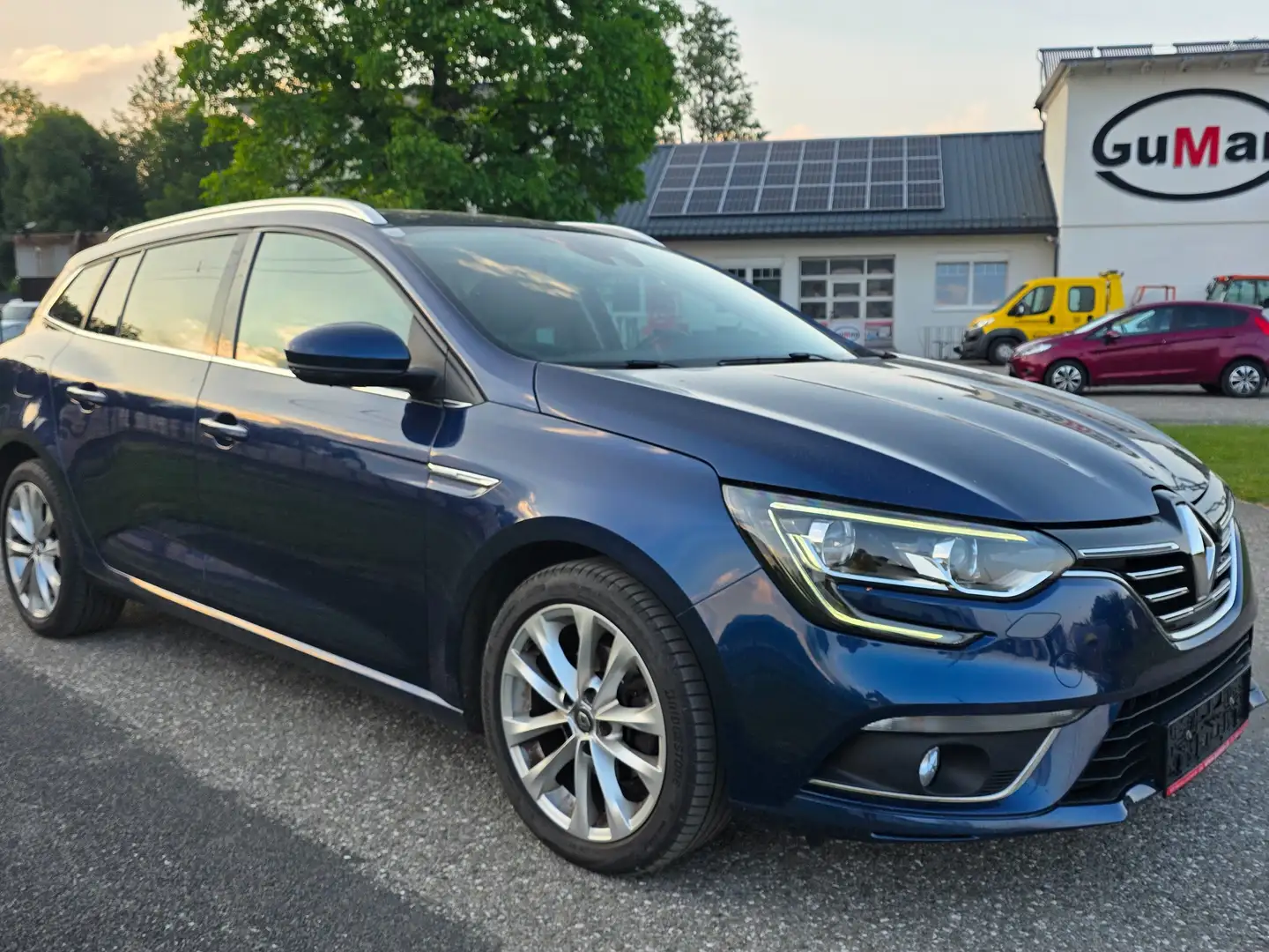 Renault Megane Mégane Grandtour  Energy  volle Ausstattung Blau - 1