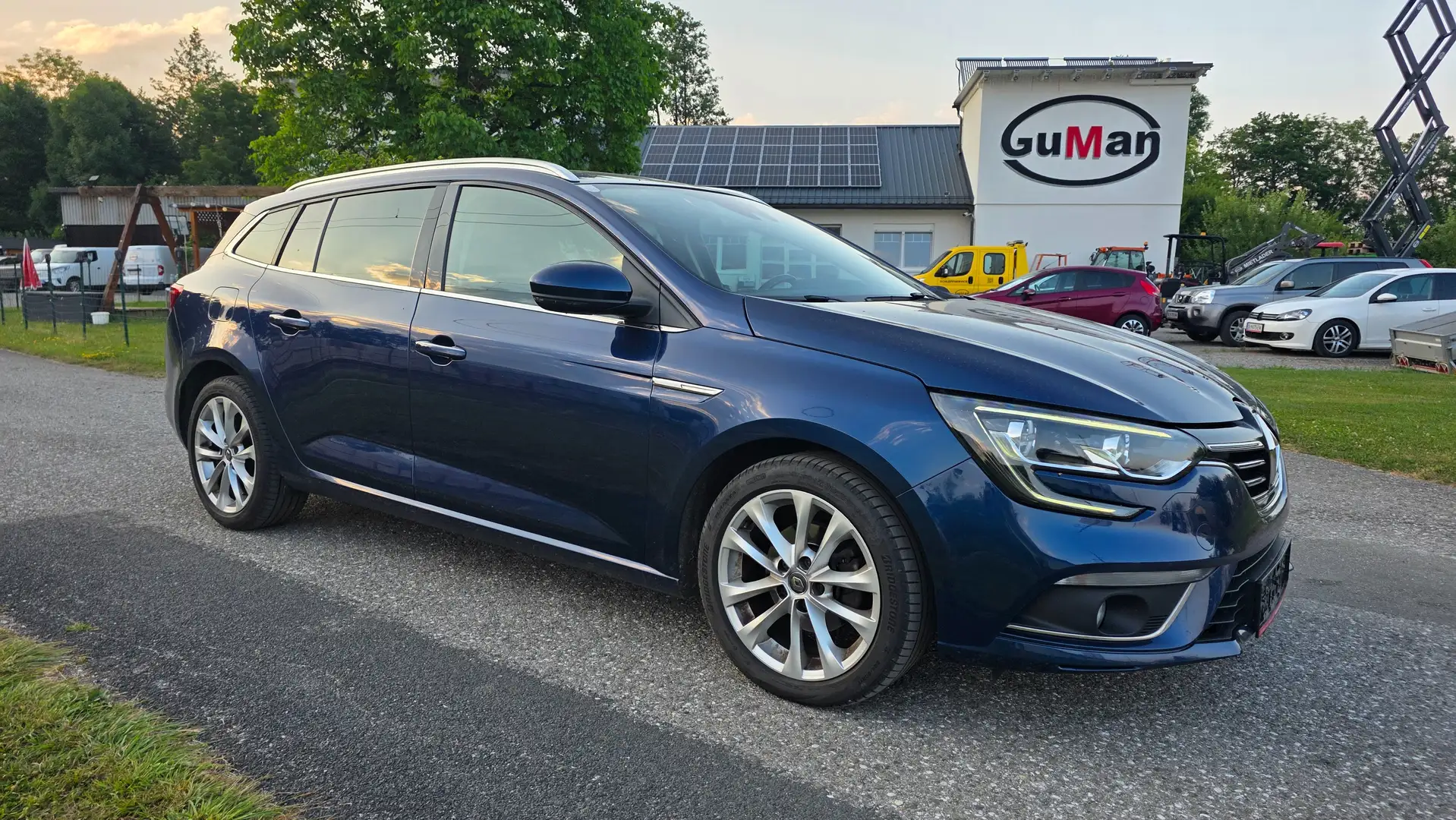Renault Megane Mégane Grandtour  Energy  volle Ausstattung Blau - 2