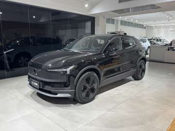 EX30 Cross Country Twin Motor Performance AWD Ultra