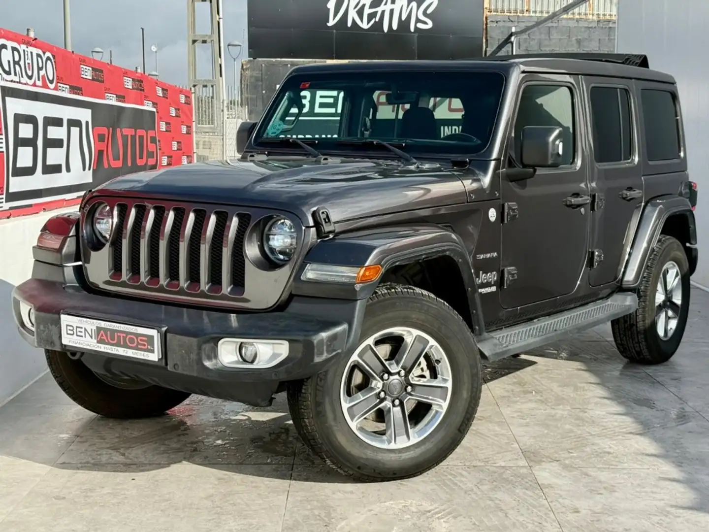 Jeep Wrangler Unlimited 2.2CRD Sahara 8ATX Gris - 1