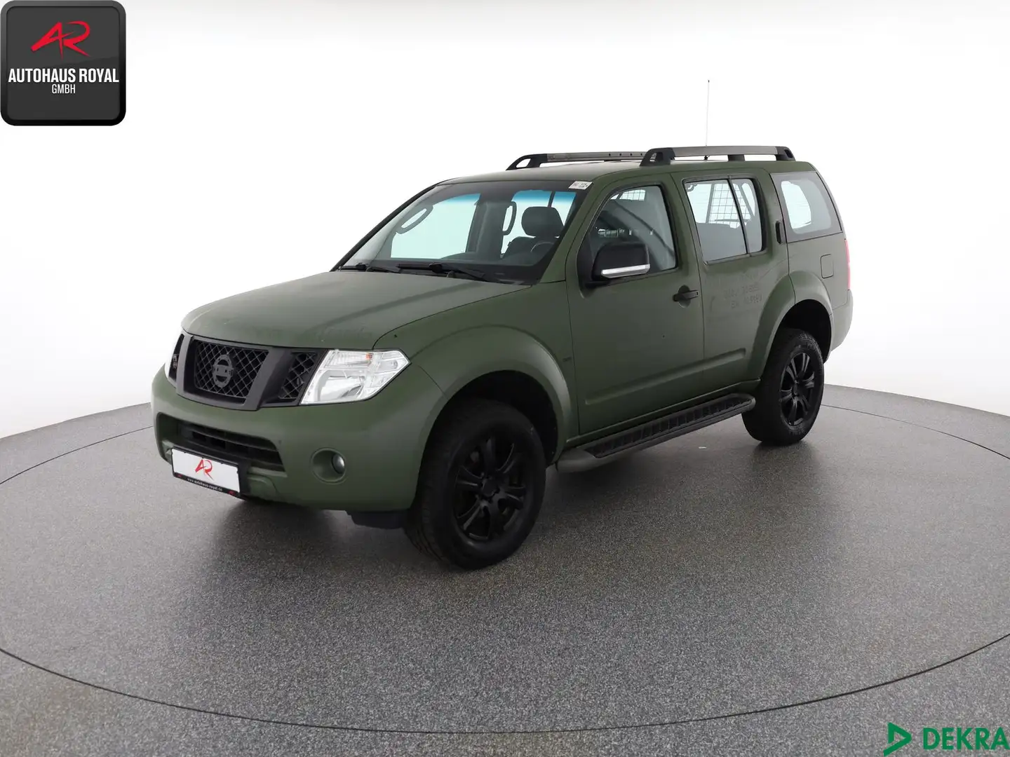Nissan Pathfinder Pathfinder 2.5 dCi 4WD STANDHEIZ,EX-BUNDESWEHR Negru - 1