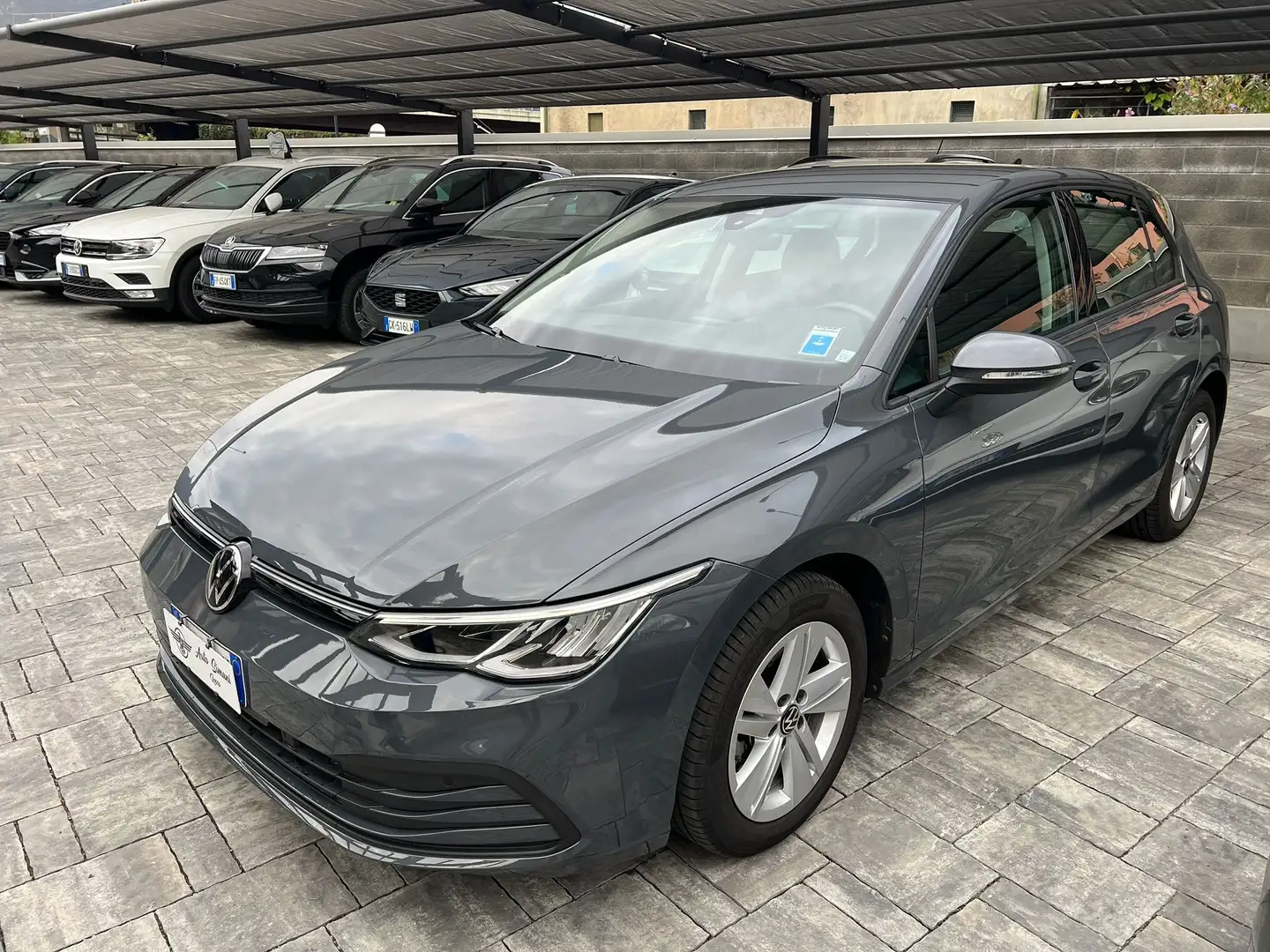 Volkswagen Golf Golf VIII 2020 2.0 tdi Life 115cv Grigio - 1