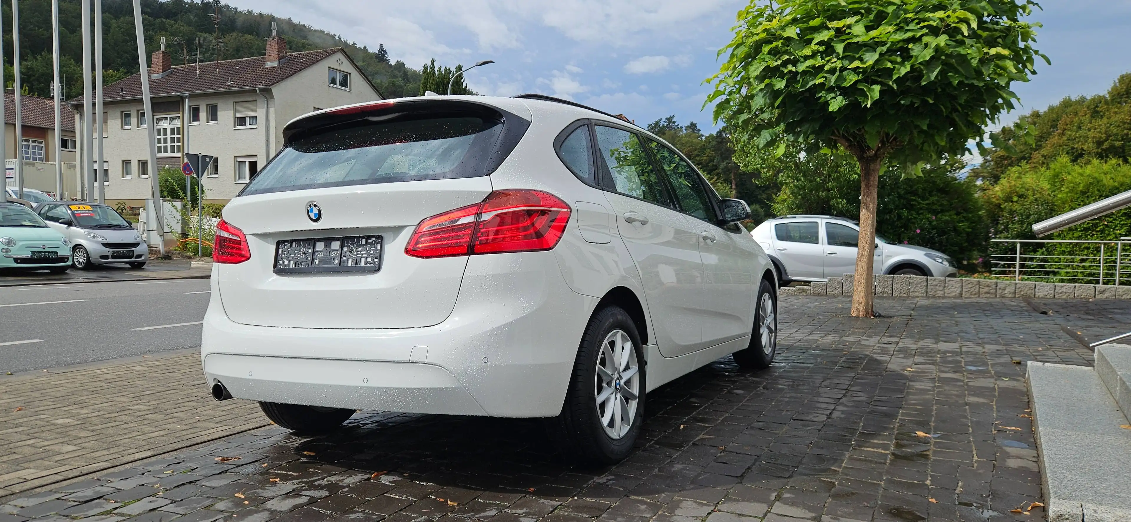 BMW 216 216 i — photo 8