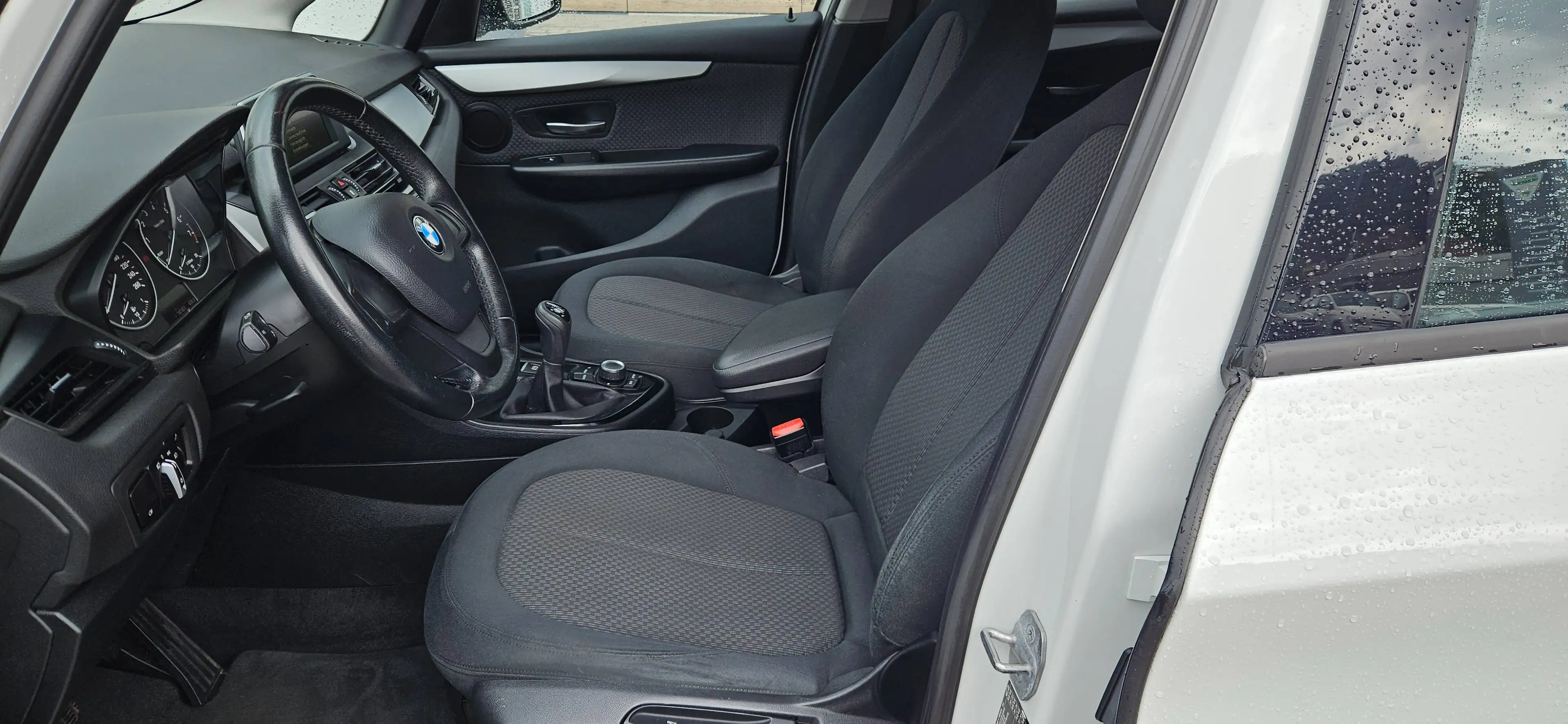 BMW 216 216 i — photo 15