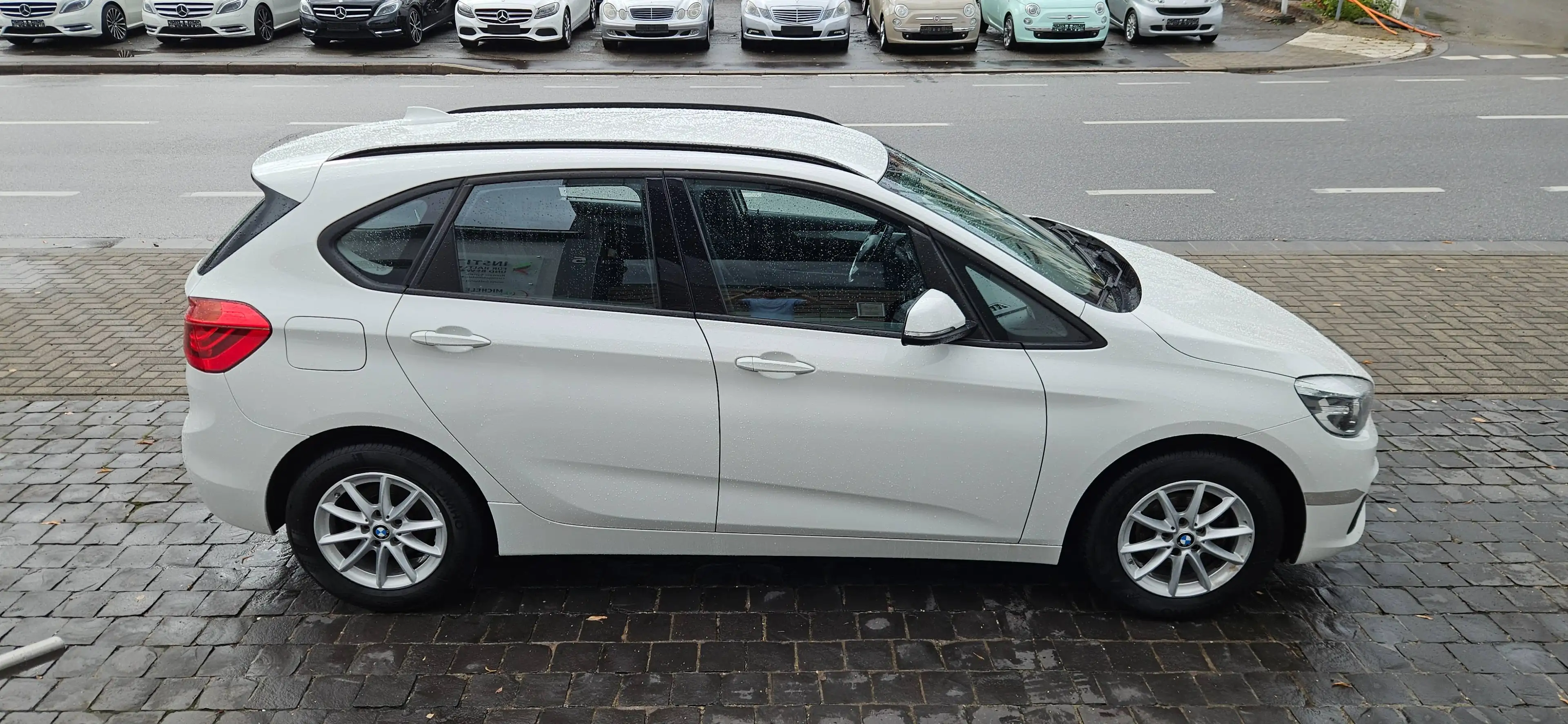 BMW 216 216 i — photo 9