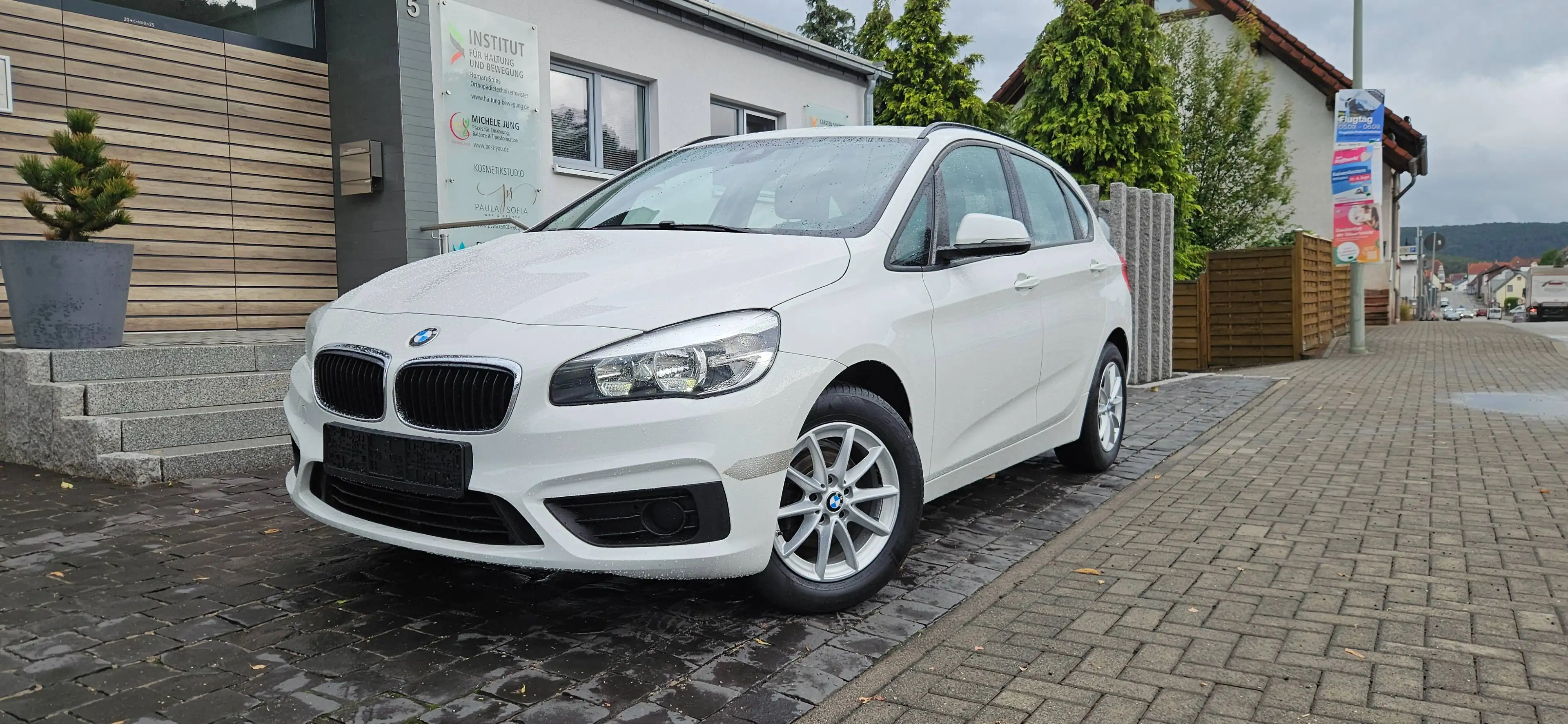 BMW 216 216 i