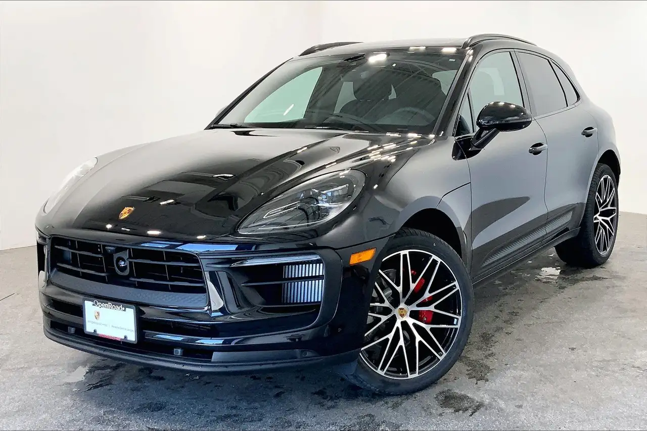 2025 Porsche Macan